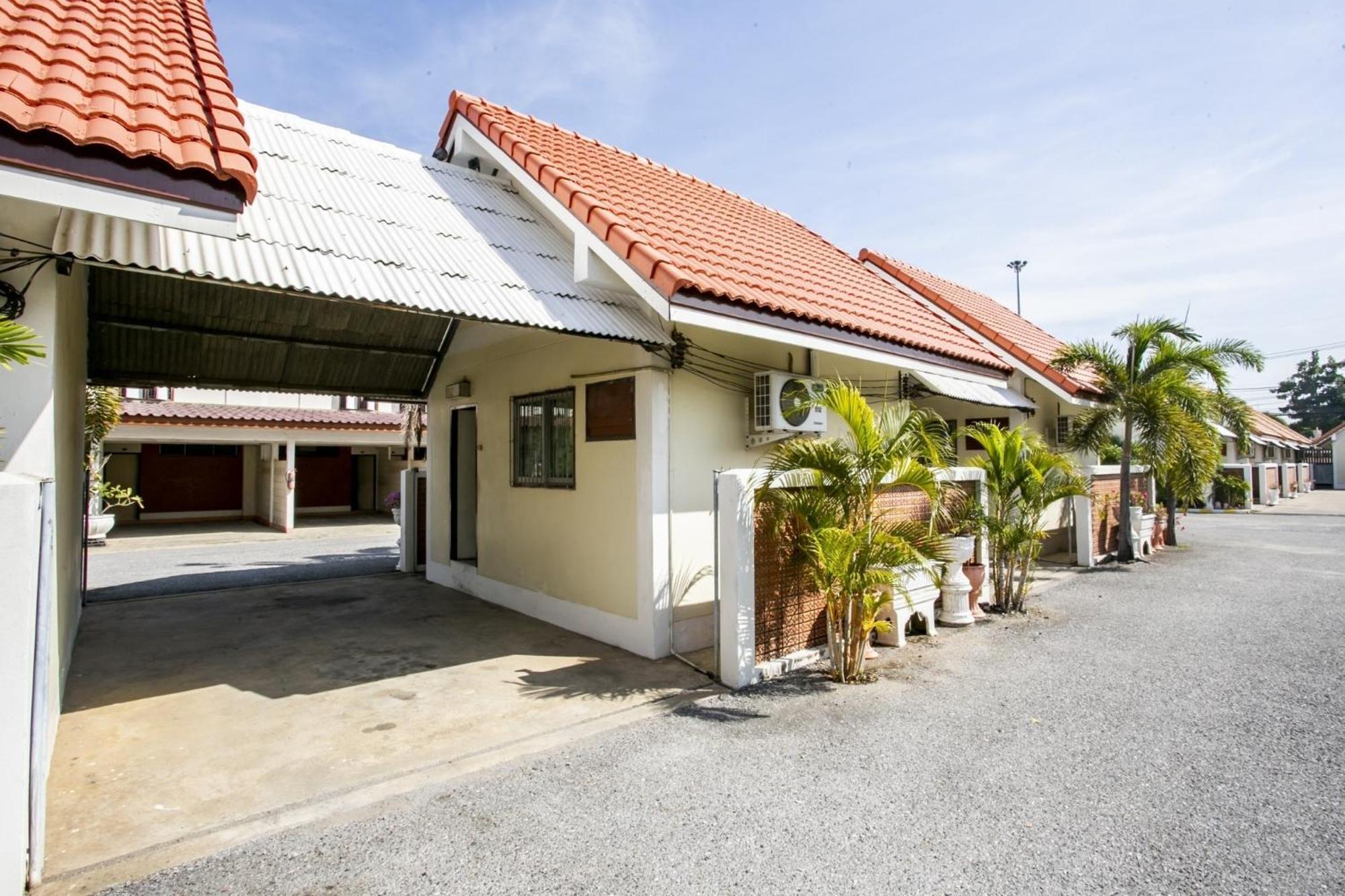 Bualuang Hotel Ang Thong Exterior foto