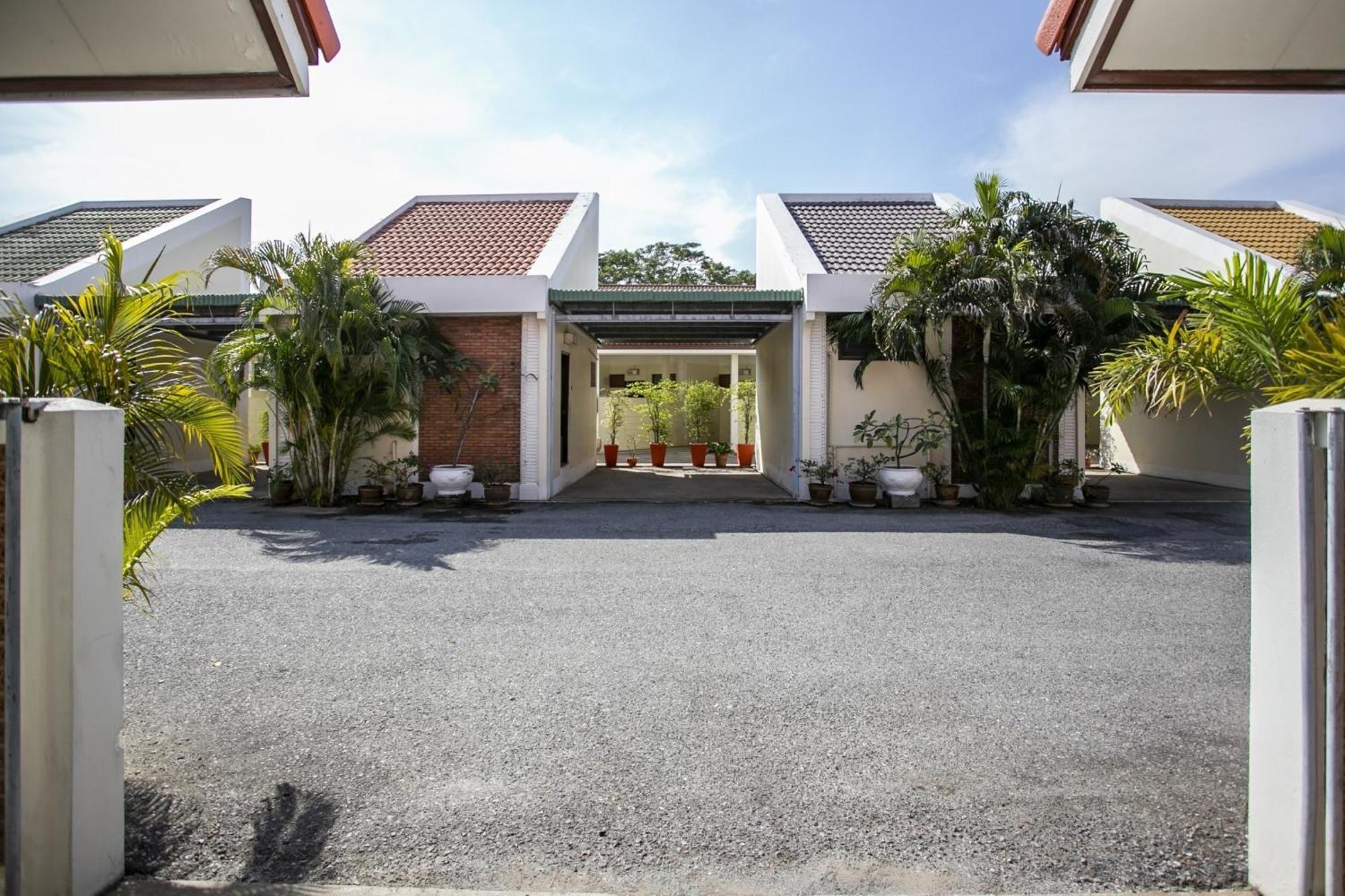 Bualuang Hotel Ang Thong Exterior foto